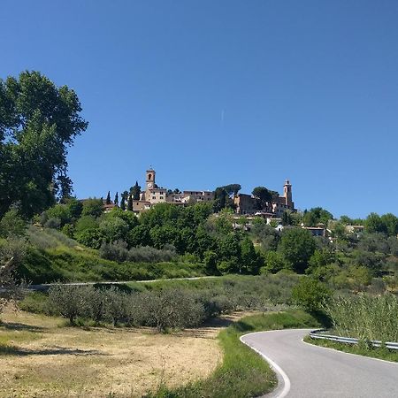 Апартаменты Casa Ghibellina Castelbellino Экстерьер фото